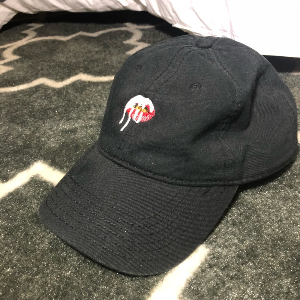 Kylie Lips Dad Hat - Black